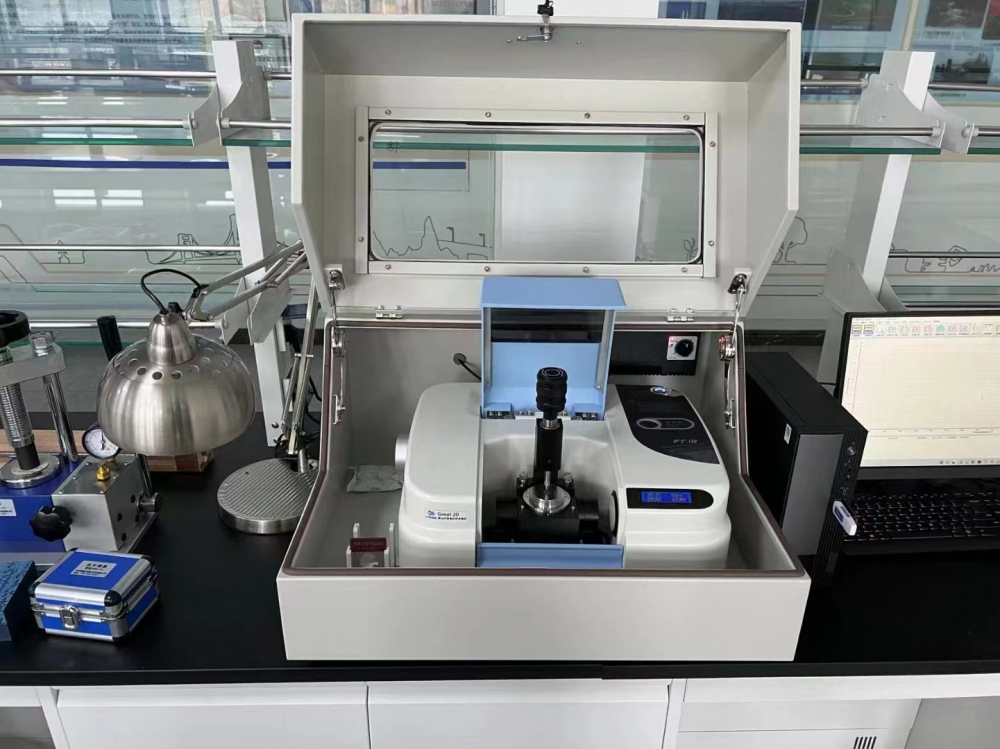 AF-2900plus傅里葉紅外光譜儀成功入駐某軍區(qū)防化學(xué)院